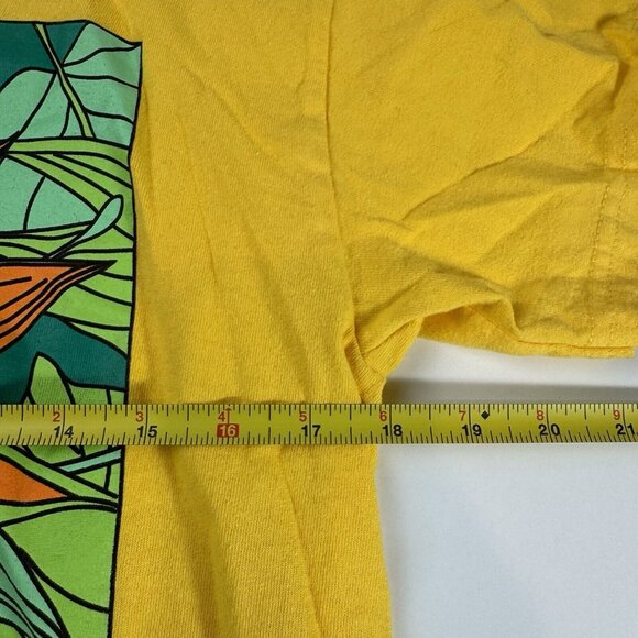 Frida Kahlo Portrait Mens Medium Yellow Graphic Tee - Picture 5 of 6
